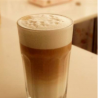 AUGU3T八月奶茶加盟