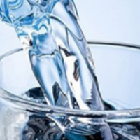 長(zhǎng)白山泉礦泉水飲品