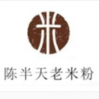 陳半天老米粉加盟